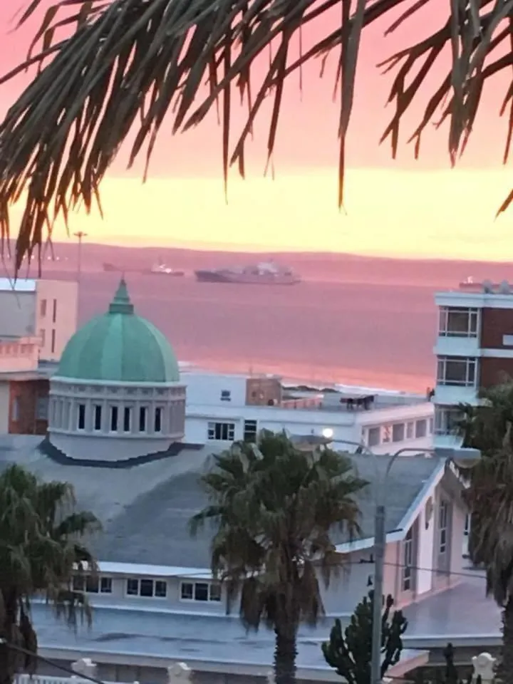 Posh Spot On The Beachfront Sleeps 5 Port Elizabeth